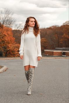 Sweater dress outift | sweater dress with boots | over the knee boot outfit | snakeskin boots outift snakeskin boots | oversized sweater outift | fall outfits | fall fadhikn 2020 | fall fashion outfits | sweater outfit | sweater weather Over The Knee Boot Outfit, Fashion Wallpaper, Fall Fashion Outfits, Boots Outfit, Edgy Fashion, Fashion Classy, Dress With Boots, Over The Knee Boots, Over The Knee