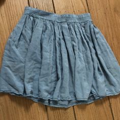 Flowy Short Skirt From Brandy, Never Worn Aztec Skirt, Button Down Mini Skirt, Brandy Melville Jeans, Brandy Melville Skirt, Brandy Melville Skirts, Tan Skirt, Flower Skirt, Elastic Waist Skirt, Flowy Shorts