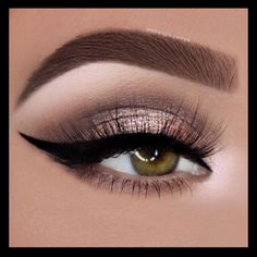 Make Up Designs, Eyeliner Tips, Hot Makeup, Beautiful Eye Makeup, Eye Makeup Art