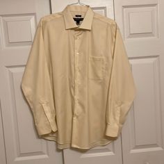 Size 17.5 34/35 Sleeve, New Without Tags, Never Worn, 100% Cotton, In Excellent Condition. Beautiful And Versatile Pale Cream Color Will Be A Perfect Addition To Wardrobe! Designer Quality And Extremely Comfortable. Mens Shirt Dress, Shirt Color, Dress Shirt, Cream Color, Mens Shirts, Man Shop, Wardrobe, Cream, Tags