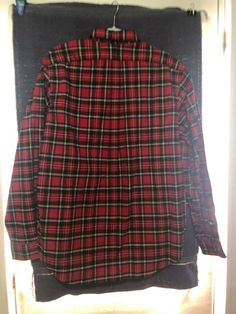 NEW WITH TAGS POLO RALPH LAUREN RED/GREEN PLAID BUTTON UP LONG SLEEVE SHIRT SIZE XL. Fitted Long Sleeve Flannel Shirt For Winter, Winter Plaid Long Sleeve Shirt, Red Flannel Long Sleeve Top, Cotton Flannel Shirt With Button Closure, Red Flannel Shirt With Buttons, Red Flannel Collared Shirt, Plaid Long Sleeve Flannel Shirt, Red Flannel Shirt For Fall, Long Sleeve Plaid Flannel Shirt