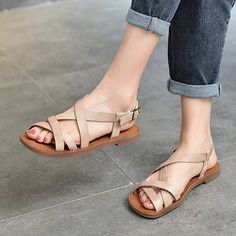 Summer Retro, Summer Heels, Leather Style, Brown Sandals, Strappy Sandals, Low Heels, Leather Fashion, Cow Leather