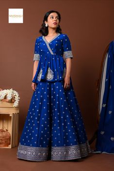 Long Frocks Indian Designer Dresses, Saree Hacks, डिजाइनर कपड़े, Trendy Outfits Indian