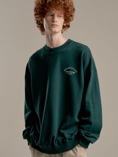 Editor's NotesCOLLECTION SWEATSHIRT GREEN from PAPERBOY is a sweatshirt product made from fabric that has been subjected to shrink-resistant processing. It has a high-quality neckline and has graphic prints or embroidery details.- Semi-loose fit- Embroidery detail- Graphics printed- High quality stitchesMeasurements (in.)- S / M / L / XL- Length: 26.3 / 27.9 / 28.7 / 29.1 in.- Shoulder: 24.0 / 24.4 / 24.8 / 25.5 in.- Chest: 24.0 / 24.8 / 25.1 / 25.9 in.- Sleeve length: 20.8 / 22.0 / 22.8 / 23.2 in.*Model Information- Male- Height: 6'0 Size: XL- Female- Height: 5'6 Size: SComposition & Care- 65% COTTON, 35% POLYESTER - Dry Clean OnlyDesigner- by PAPERBOY Casual Long Sleeve Dark Green Tops, Casual Dark Green Long Sleeve Tops, Green Long Sleeve Sweatshirt For Fall, Green Long Sleeve Cotton Sweater, Green Sweater With Letter Print In Relaxed Fit, Green Relaxed Fit Sweater With Letter Print, Green Long Sleeve Sweater With Letter Print, Green Long Sleeve Sweatshirt For Streetwear, Green Long Sleeve Sweater With Ribbed Cuffs