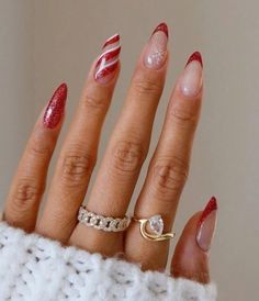 Christmas Nail Sets Almond, Christmas Nail Design Almond Shape, Christmas Acrylics Almond, Christmas Nail Inspo 2024, Builder Gel Christmas Nails, Funky Christmas Nails Acrylic, Almond Nail Christmas Designs, Christmas Red And White Nails, Christmas Nails Round Shape