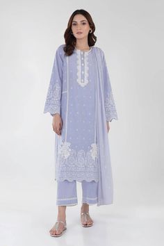 Sana Safinaz SS24SGE168P3 Ready To Wear Default Title Sana Safinaz SS24SGE168P3 Ready To Wear Original brand suit fabric and photography lite diffrance in actual print. Unstitched Light Blue Printed Lawn Suit, Sana Safinaz Winter Collection 2023, Moon 2024, Sana Safinaz Bridal, Suffuse By Sana Yasir Casual, Sana Safinaz Lawn Collection 2020, Sana Safinaz, Casual Party Dresses, Happy New Year Greetings