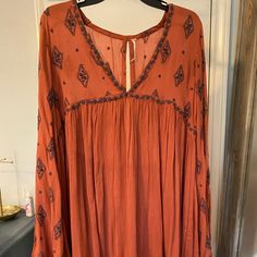 Free People Dress, Never Worn, No Tags, Great Condition, Above Knee, Size Medium, Boho Free People Sweater Dress, Lace Babydoll Dress, Bow Detail Dress, Lace Babydoll, People Dress, Capped Sleeve Dress, Free People Sweater, Boho Women, Polo Dress