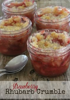 strawberry rhubarb crumble in jars with spoons