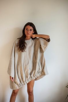 Minimalist Linen Blouse Oversized Blouse Linen Kimono - Etsy Canada Minimalist Blouse, Linen Kimono, Linen Fashion, Oversized Blouse, Linen Blouse, Loose Blouse, 가을 패션, Kimono Jacket, Boho Blouses