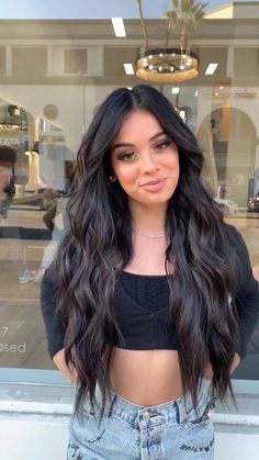 Black Hair And Dark Brown Eyes, Dark Brown Hair Round Face, Black Color Hair Styles, Women’s Haircuts Long Hair, Chocolate Brown Hair With Green Eyes, 2 Color Hair Ideas, Haircuts For Long Dark Hair, Hair Styles For Long Dark Hair, Extention Hairstyles Long Hair Black