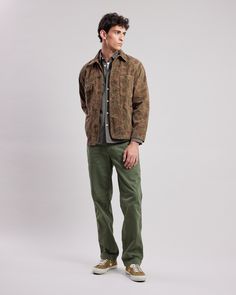 Men's jacket with four patch pockets: two at the front and two at the chest, one of which has a button, along with one interior patch pocket. Visible button placket and adjustable cuffs Wool Jacket Men, Corduroy Jacket, Style Chic, Camo Print, Wool Jacket, Button Placket, Kids Accessories, Summer Collection, Men's Jacket