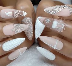 acrylic nail ideas for christmas Snow Nails, Stiletto Nail Art, Festive Nail Art, White Acrylic Nails, Stiletto Nails Designs, Christmas Nail Art Designs, Snowflake Nails, White Nail Designs, Christmas Nails Acrylic