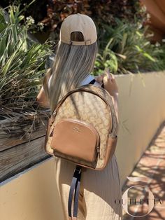 Mochila Coach, Coach Backpacks, Coach Backpack Purse, Luxury Stuff, Coach Backpack, Monogram Backpack, Michael Kors Backpack, Cute Nike Outfits, Aesthetic Bags