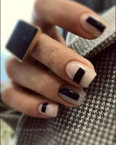 Black Summer Nails, Minimal Nails Art, Summer Nails 2024, Mens Nails, Minimal Nails, Nails 2024, Funky Nails, Nail It, Fancy Nails