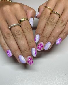 Almost Nail Designs, Summer Nails Different Designs, Gel Nail Designs Colorful, Purple Wave Nails, Ecu Nails, Cool Nails 2024, Purple Gel X Nails, Nails Purple Design, Cute Purple Nail Ideas