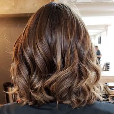 Brown Hair Inspiration, Hair Color Light Brown, Shoulder Length Hair Cuts, Hair Makeover, Hair Stylist Life, Hair Inspiration Color, Hair Inspo Color, Light Brown Hair