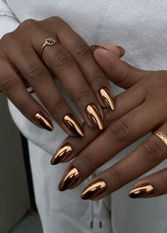 30+ Summer Holiday Nail Ideas 2024 - Fashion Tips Tricks Gold Chrome Nails, Pink Chrome Nails, Chrome Nail Art, Milky Nails, Chrome Nails Designs, September Nails, Fall Nail Trends, Metallic Nails, Fall Nail Art