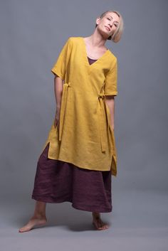 Tunic Dress ELLA | Shantima Linen Tunics For Women, Style Roots, Simple Dress Pattern, Summer Day Dresses, Linen Tunic Dress, Lagenlook Style, Summer Tunics, Casual Summer Tops, Simple Dress