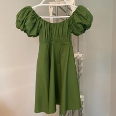 Nwt Abercrombie & Fitch Green Mini Dress With Puff Sleeves Petite Xxs Abercrombie And Fitch Green Mini Dress Size: Xxs Petite Color: Green Condition: New With Tags. Never Worn. Tags: Summer, Spring, Casual, Comfy, Dressy Abercrombie And Fitch Dresses, Dress With Puff Sleeves, Green Mini Dress, Abercrombie And Fitch, Abercrombie & Fitch, Puff Sleeves, Abercrombie Fitch, Puff Sleeve, Mini Dress