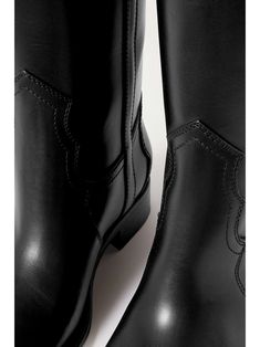 SAINT LAURENT Kate leather knee boots Leather Knee Boots, Saint Laurent Shoes, Prairie Dress, Boots Knee, Western Dresses, Women Collection, Knee High Boots, Knee Boots, Knee High