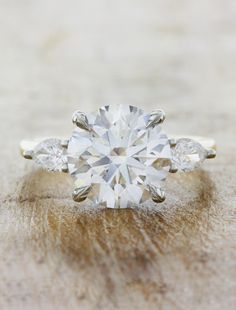 caption:Shown with 3ct round diamond & leaf prongs Round Cut Diamond Engagement Ring, Simple Wedding Bands, Peach Sapphire, Lab Diamond Engagement Ring, Love Of Your Life, Round Engagement Rings, Vintage Wedding Band, Round Cut Engagement Rings, Engagement Rings Round