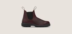 Auburn Premium Leather Chelsea Boots, Women's Style 2130 - Blundstone USA Womens Casual Boots, Blundstone Boots, Mens Boots Casual, Side Zip Boots, Pull On Boots, Leather Chelsea Boots, Boots Fall, Kids Boots, Casual Boots