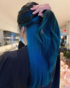 Peek A Boo Blue Hair, Peekaboo Hair Ideas, Blue Peekaboo Highlights, Purple Peekaboo Highlights, Peek A Boo Hair, Purple Peekaboo Hair, Pink Peekaboo Hair, Blonde Peekaboo Highlights, Blue Hair Highlights