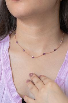 Handmade Purple Amethyst Necklace, Tiny Amethyst Necklace, Silver Chain Necklace, Purple Gemstone, Charm Necklace, Mother's Day Gifts GEMSTONE DETAILS  ✦ Gemstone : Amethyst ✦ Gemstone Type : Natural ✦ Gemstone Shape : Oval ✦ Gemstone Color : Purple ✦ Gemstone Cut : Faceted ✦ Number of Gemstones : 1 ✦ Gemstone Grade : Excellent METAL DETAILS  ✦ Metal : 925 Sterling Silver ✦ Metal Color : Silver/Yellow/Rose Plated ✦ Necklace Length : 18 Inches  ✦ Setting : Bezel Setting ✦ Necklace Box : Yes CUSTO Bezel Set Necklace, Necklace Purple, Gold Armband, Neck Jewellery, Necklace Box, Amethyst Necklace, Affordable Jewelry, Silver Chain Necklace, Amethyst Gemstone