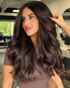 65 Dark Brown Hair Ideas To Try ASAP Balyage Hair, Hair Color For Brown Skin, Dark Auburn Hair, Dark Fall Hair, Balayage Hair Dark, Hair Due