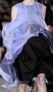 Glamorous Chic Life, John Galliano, Fashion Details, Fashion Week Spring, Blue Dress, Passion For Fashion