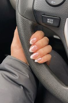 French tip w/ white chrome White French Tip Nails With Chrome, White Tip Chrome Nails, White French With Chrome, White French Tip Chrome Nails, White French Tip Nails Chrome, White French Tips With Chrome, White Chrome French Tip, White French Tip Chrome