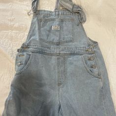 I Bought These Vintage Levi Overall Shorts And I Only Wore Them Once I Got Them From Urban Outfitters They No Longer Fit Me. Levi's Blue Summer Overalls, Levi's Blue Overalls, Levi's Blue Overalls For Spring, Casual Blue Levi's Overalls, Levi's High Waist Blue Pants, Light Wash Overall Bottoms With Pockets, Levi's Overalls With Pockets, Levis Pants, Vintage Levis