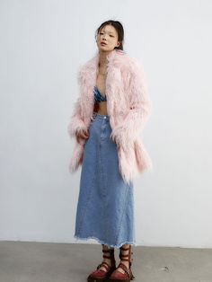 Model: 171cm/49kg wearing size S




Shoulder width
 dress length
 chest
 Sleeve Length


 S
 42cm
 79cm
 100cm
 60cm


 M
 43cm
 80cm
 M 43cm 80cm
 61cm Spring Faux Fur Long Sleeve Coat, Trendy Fluffy Fur Coat For Spring, Trendy Fluffy Spring Fur Coat, Chic Fitted Fluffy Outerwear, Chic Fluffy Fur Coat For Spring, Chic Fluffy Fur Coat, Casual Fluffy Fur Coat For Spring, Trendy Faux Fur Coat For Spring, Casual Spring Fluffy Fur Coat