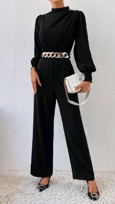 Black Jumpsuit Soiree Hijab, Jumpsuit Soiree, New Years Photography, Color Combos Outfit, Evening Jumpsuit, Grad Ideas, Plain Shirt, Fashion Closet