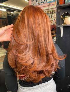 Spring Red Hair Color, Cherry Blonde, Cheveux Oranges, Cowboy Copper, Hair Change, Strawberry Blonde Hair Color, Red Hair Inspo, Natural Red Hair, Ginger Hair Color