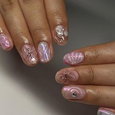 @mochibyhani • Instagram photos and videos Short Nails Ideas For Summer, Cool Funky Nails, Wrestling Nails, Short Nail Designs Summer 2024, Luv Nails, Short Nail Manicure, Overlay Nails, Nail Salon Design, Grunge Nails