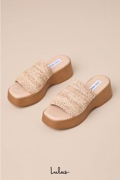 It's easy to create iconic, Boho-inspired 'fits on the daily when you've got the Steve Madden Slinky30 Raffia Platform Slide Sandals! A stretchy, extra-wide woven raffia toe strap tops a chunky platform sole with a rounded toe bed. Chic, slide-on design makes for easy, everyday styling! Available in whole sizes only. 2. 25" platform heel. Cushioned insole. Felted rubber sole has nonskid markings. Man made materials. Imported. Lulus | Slinky30 Raffia Platform Slide Sandal Heels. Steve Madden Slinky, Platform Slide Sandals, Lulu Fashion, Light Jeans, Flatform Sandals, Size 11 Heels, Sandal Heels, Woven Raffia, Girly Shoes