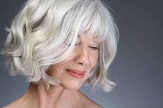 Silver White Hair, Curly Color, Gorgeous Gray Hair, Hair Silver, Grey Hair Inspiration, Beautiful Gray Hair, Beauty Hairstyles, Silver Grey Hair, Hairstyles Over 50