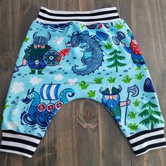 Baby Boy Leggings, Shorts Knee Length, Grunge Shorts, Boys Leggings, Harem Shorts, Girl Shorts, Cloth Nappies, Jersey Girl