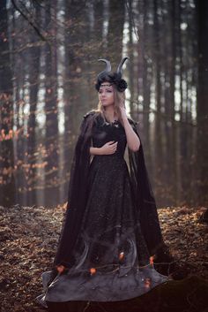 Black Witchy Dress For Fantasy Events, Black Witchy Medieval Dress For Halloween, Fairy Grunge Halloween Costume Dress, Witchy Dresses For Fantasy Events, Black Fantasy Dresses For Fantasy Events, Black Medieval Dress For Halloween Fantasy Events, Black Witchy Medieval Dress For Costume Party, Black Dress For Larp And Halloween, Fantasy Medieval Dress For Halloween Party