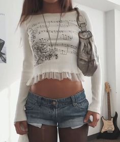 Free Spirit Chic Style, 2014 Aesthetic Outfits, 2011 Outfits, 2014 Outfits, Girly Grunge, Mini Short, Pantalon Large, Dream Style, Find Your Style