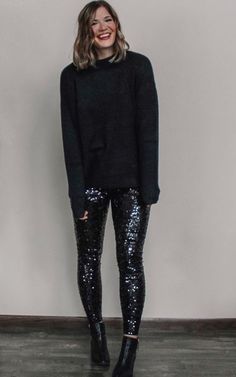 Sequin Joggers Outfit Chic, Black Sequin Pants Outfit Classy, Plus New Years Eve Outfit Ideas, Sparkle New Years Outfit, Sequined Leggings Outfit, Sequin Pants Outfit Christmas, Sequin Pants Casual Outfit, Sequence Joggers Outfit, How To Style Sequin Joggers