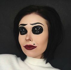 Coraline Halloween Costume, Coraline Makeup, Mothers Makeup, Coraline Costume, Other Mother, Cute Halloween Makeup, Halloween Makeup Diy