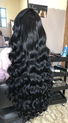 Long Black Curls, Indian Curly Hair, Black Wavy Hair, Growing Hair, Long Shiny Hair, Long Indian Hair, Yennefer Of Vengerberg, Hair Women, Hair Laid