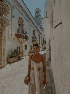 European Fashion Summer, Beach Party Outfits, Mode Hippie, Europe Outfits, Vacay Outfits, Trip Outfits, Italy Outfits, Stil Inspiration, Foto Inspiration