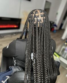 Protective Hairstyles Plaits, Large Knotless Braids Black Women, Large Plaits Box Braids, Long Big Knotless Box Braids, X Large Knotless Box Braids, Large Knotless Box Braids Long, Large Part Knotless Braids, Knotless Large Box Braids, Large Long Knotless Braids