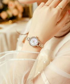 Muslim Hijab Girl, Stylish Watches For Girls, Best Couple Pics For Dp, Trends 2025, Girly Dp, Stylish Dp, Girl Crush Fashion, Shoes Outfit Fashion, Cute Backgrounds For Phones