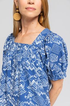 We wanted a casual dress that you could throw on and run out the door. Our Everett dress is the dress you can do anything in. Whether you are running errands, playing with kids, or on a beach trip, this dress is perfect for your everyday. It was designed with a loose oversized fit. We love wearing it as a beach cover up too! Details Geometric paisley print Button placket up the length of the dress Mini Length Pockets Cotton fabric Fit Notes Jacklene takes an XS in this style. Dress is made with Playing With Kids, You Can Do Anything, Run Out, Dress Mini, Beach Covers, Top Dress, Xl Dress, Beach Trip, Style Dress