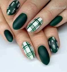 November Nails Ideas, Nails Gels, Neat Nails, Ideas Uñas, November Nails, Plaid Nails, Christmas Gel Nails, Simple Gel Nails, Polish Ideas