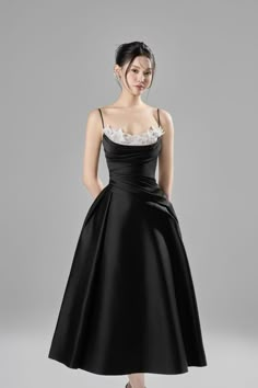 Elegant Taffeta Gown With Sweetheart Neckline, Elegant Taffeta Dresses With Ruched Bodice, Elegant Taffeta Evening Dress For Prom Season, Elegant Taffeta Evening Dress For Prom, Elegant Evening Dress With Delicate Straps, Elegant Taffeta Gown With Ruched Bodice, Elegant Taffeta Ball Gown Evening Dress, Formal Satin Dress With Delicate Straps, Evening Dress With Pleated Bodice And Spaghetti Straps